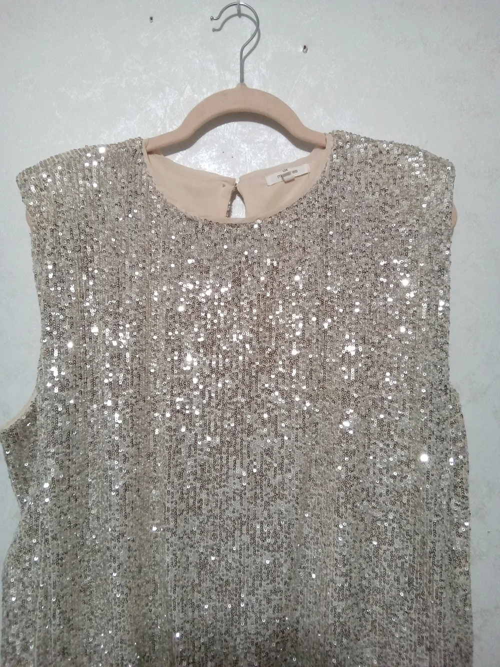 Maurices Champagne Gold Sequin Sleeveless Blouse, Size 0X - Picture 3 of 8